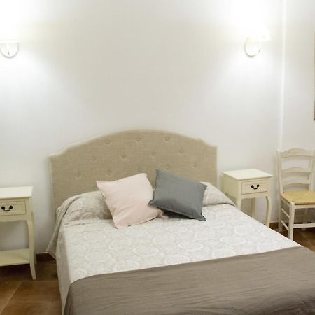 סרגוסה Apartamenticos Plaza Las Armas II מראה חיצוני תמונה