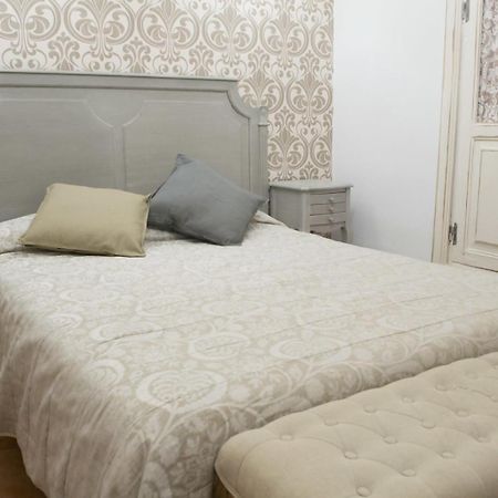 סרגוסה Apartamenticos Plaza Las Armas II מראה חיצוני תמונה