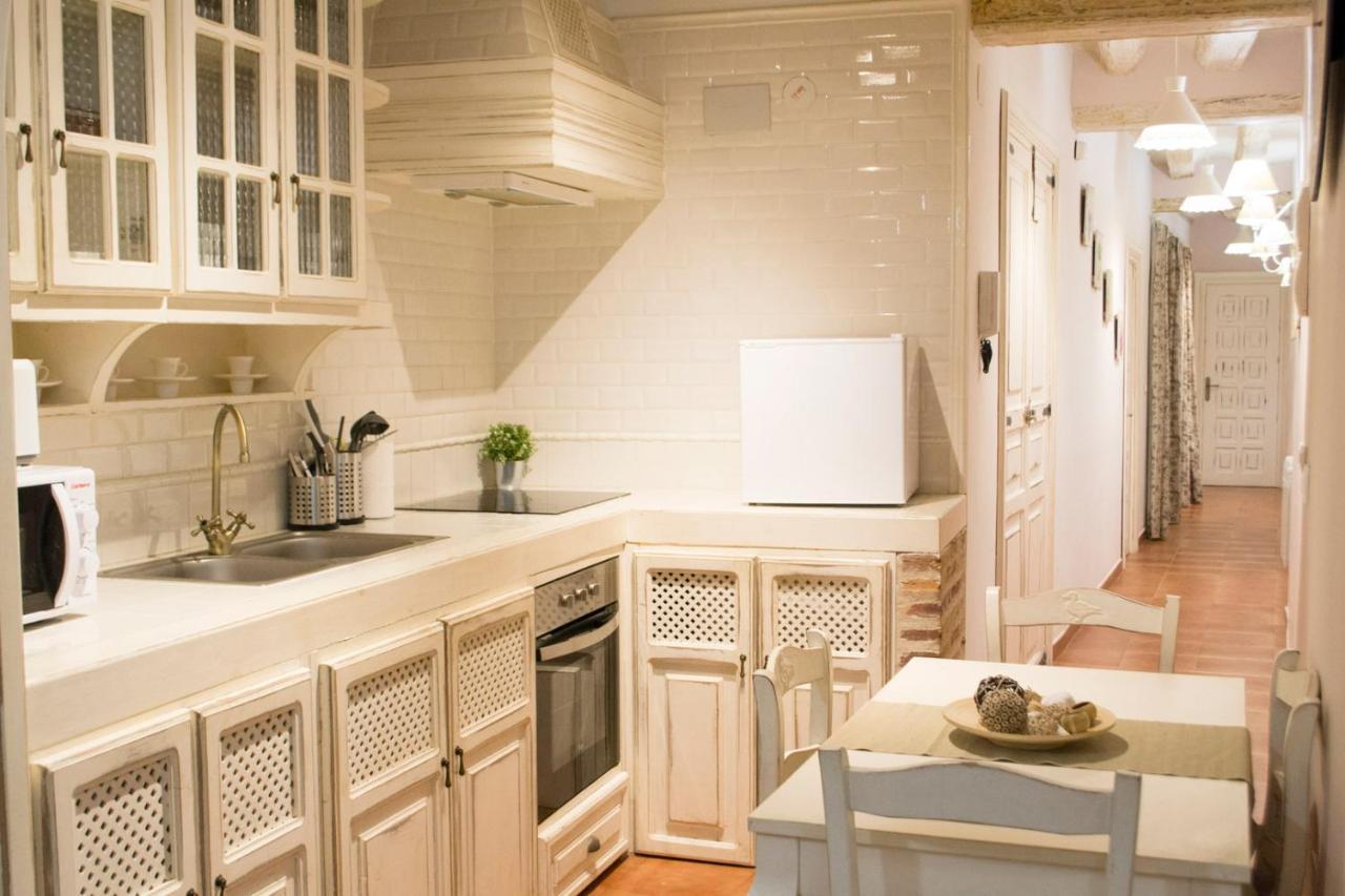 סרגוסה Apartamenticos Plaza Las Armas II מראה חיצוני תמונה
